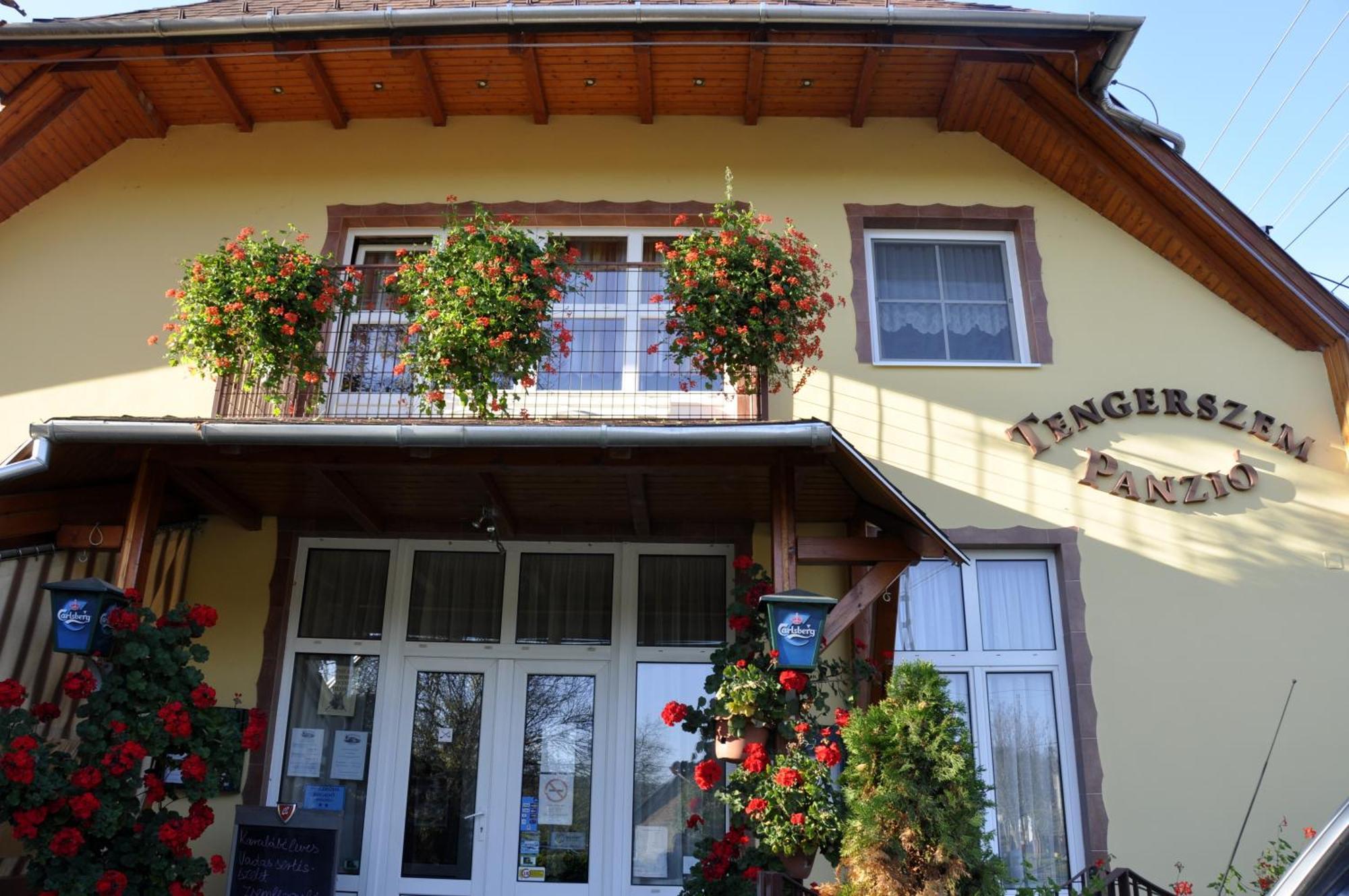 Tengerszem Panzio Bed & Breakfast Bánk Dış mekan fotoğraf